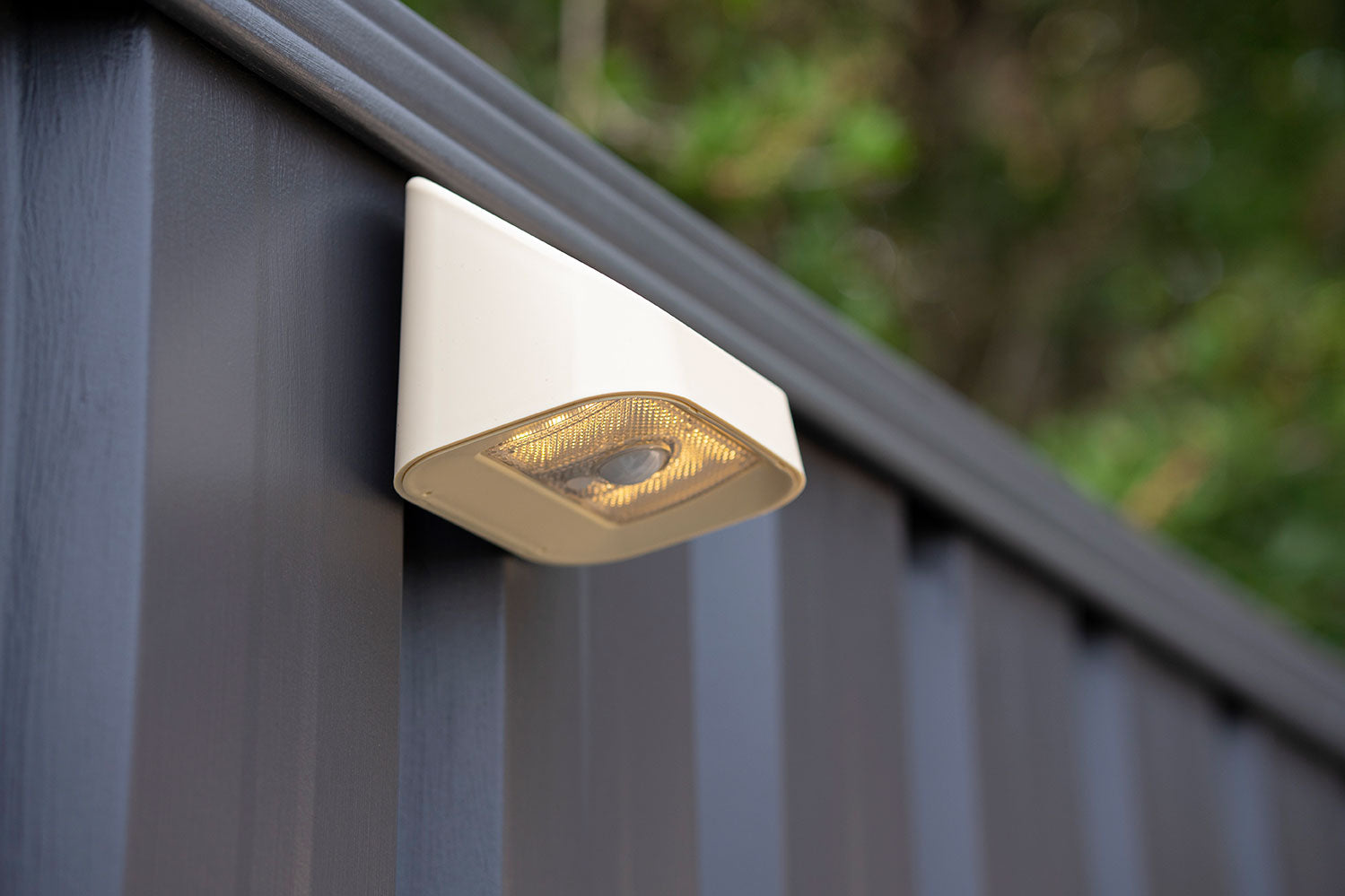 Andilume Solar Light Classic Cream (Available in 2-Pack, 4-Pack, 6-Pack, 8-Pack)